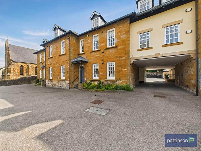 4 Bedroom Town House For Sale In Woodham Court, Lanchester, Durham, Durham, DH7