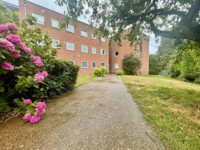 2 Bedroom Apartment For Sale In Grove Court, Arlesey, SG15