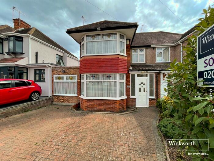 4 Bedroom Semi-Detached House To Rent In Waltham Avenue, London, NW9