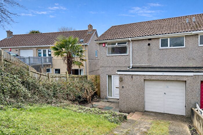 3 Bedroom Semi Detached House For Sale In Shallowford Close, Eggbuckland, Plymouth, PL6