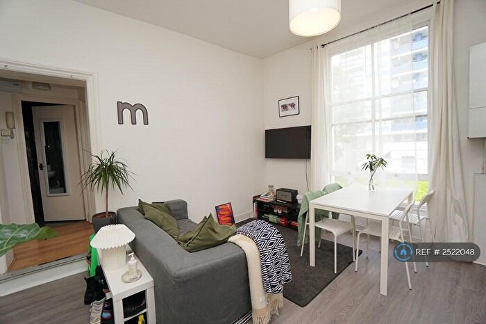 2 Bedroom Flat To Rent In Caledonian Road, London, N1