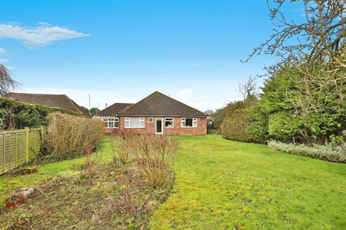4 Bedroom Detached Bungalow For Sale In Dereham Road, Watton, Thetford, IP25