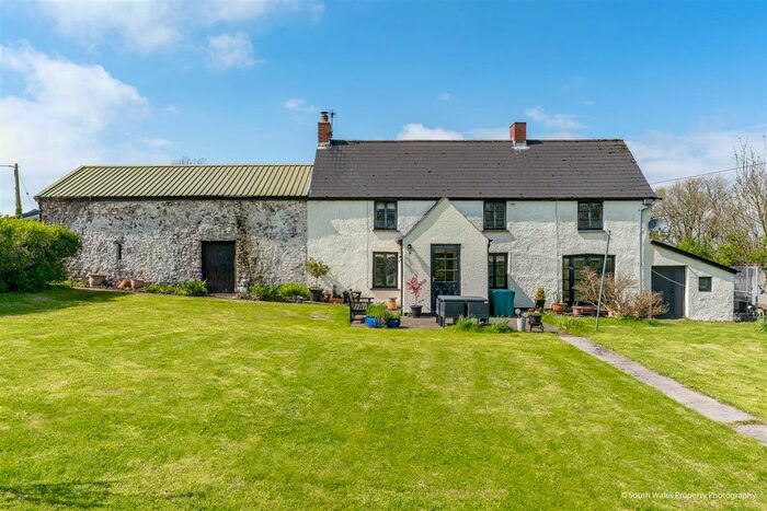 3 Bedroom Farmhouse For Sale In St. Andrews Major, Dinas Powys, CF64