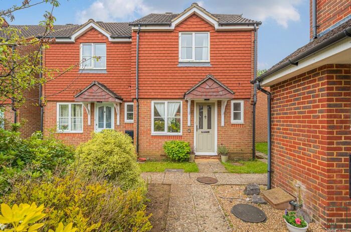 2 Bedroom Semi-Detached House To Rent In Thyme Court, Burpham, Guildford, GU4