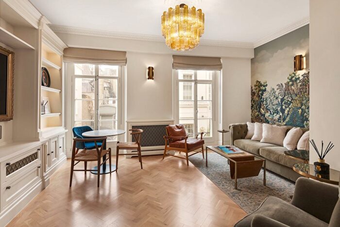2 Bedroom Flat For Sale In Motcomb Street, Westminster, SW1X