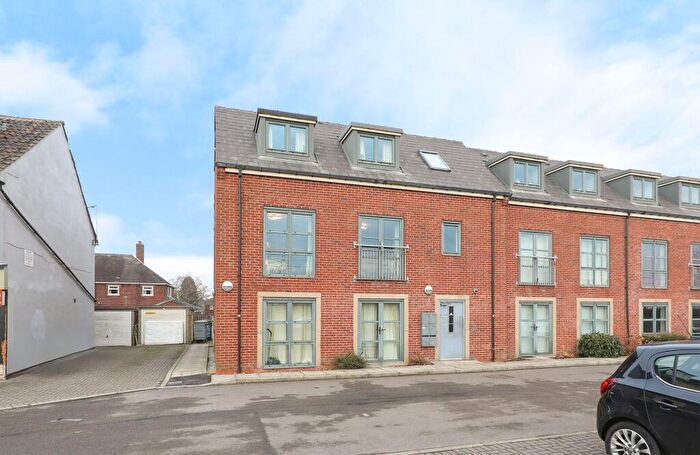 2 Bedroom Apartment For Sale In White Lane, The White House, S12