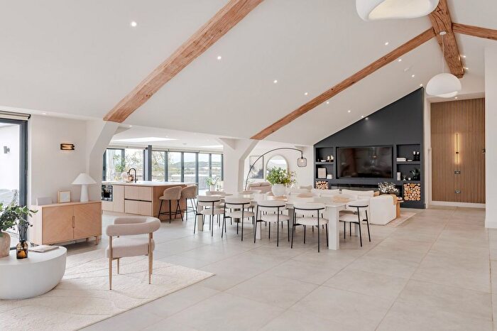 6 Bedroom Detached House For Sale In Long Green, Forthampton, GL19