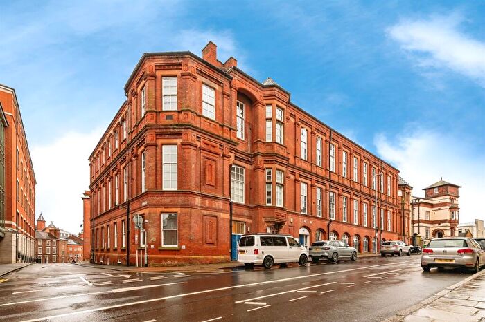 1 Bedroom Apartment For Sale In Park Row, Nottingham, NG1