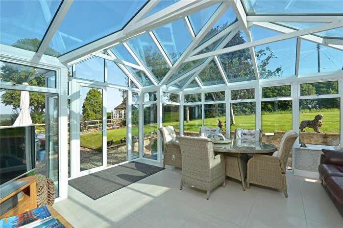 4 Bedroom Detached House For Sale In Beer Road, Seaton, Devon, EX12