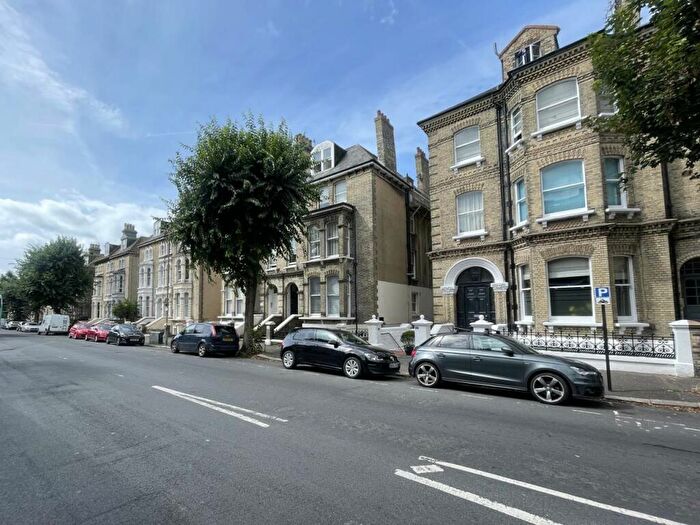 Studio To Rent In Tisbury Road, Hove, East Sussex, BN3