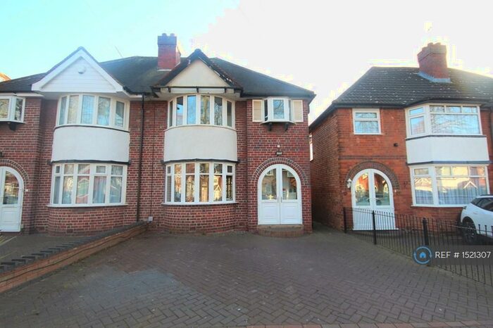 3 Bedroom Semi-Detached House To Rent In Vera Road, Birmingham, B26