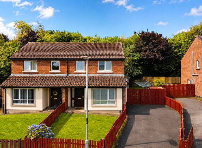 2 Bedroom Semi-Detached House For Sale In Cornshell Fields, L’derry, BT48