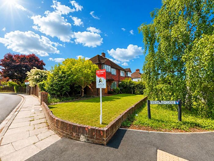 3 Bedroom Semi-Detached House For Sale In Fordbridge Road, Ashford, TW15