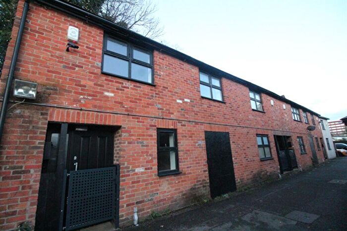 1 Bedroom House To Rent In Coach House, Station Close, HP13