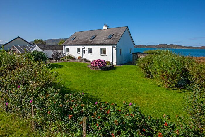 4 Bedroom Detached House For Sale In Blackmill Bay, Isle Of Luing, PA34