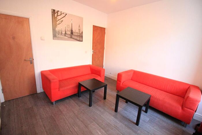 4 Bedroom Terraced House To Rent In Bramble Street, Coventry, CV1