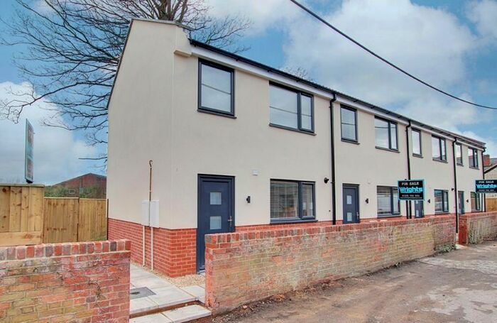 2 Bedroom Terraced House To Rent In York Buildings, Trowbridge, BA14