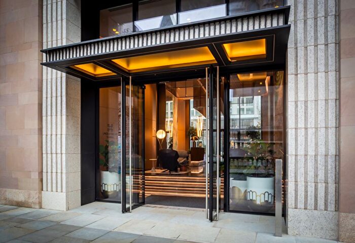 3 Bedroom Flat For Sale In Portugal Street, London, WC2A