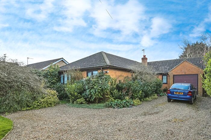 3 Bedroom Detached Bungalow For Sale In Oilmills Road, Ramsey, Huntingdon, PE26