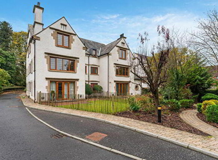 3 Bedroom Apartment / Flats For Sale In Apartment Newforge Lane, Belfast, BT9