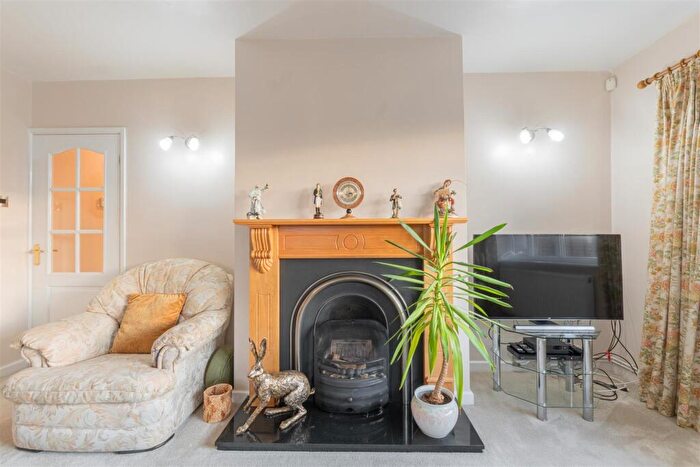 3 Bedroom Detached Bungalow For Sale In Leys Close, Stourbridge, DY9