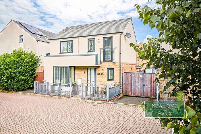 3 Bedroom Detached House For Sale In Marlon Crescent, Burnley, BB11