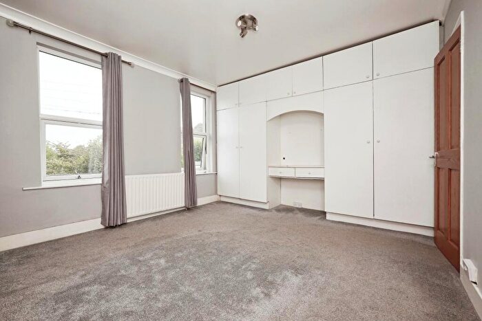 3 Bedroom End Of Terrace House For Sale In Maxton Road, Dover, Kent, CT17