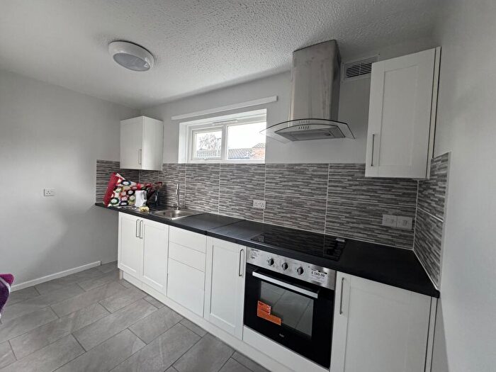 1 Bedroom Maisonette To Rent In Dorking Walk, Corby, NN18