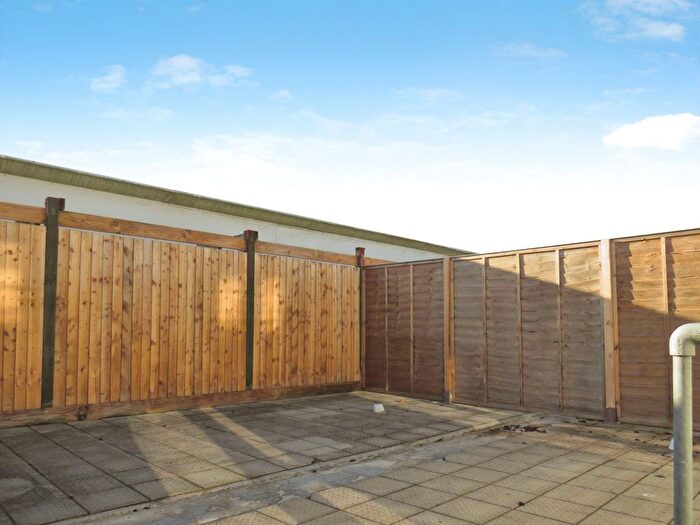 1 Bedroom Flat To Rent In Bushfield Court, Peterborough, PE2