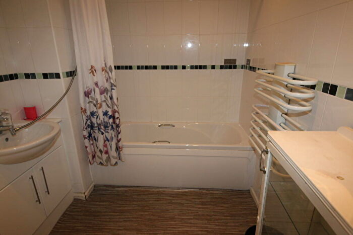 2 Bedroom Apartment To Rent In Roundhaven, South Road, Durham, DH1