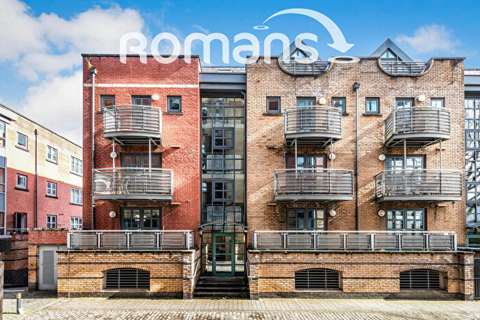 2 Bedroom Flat To Rent In The Metropolitan, Redcliff Backs, Bristol, BS1