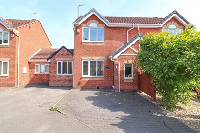 3 Bedroom Semi Detached House For Sale In Shelley Court, Horbury, Wakefield, WF4