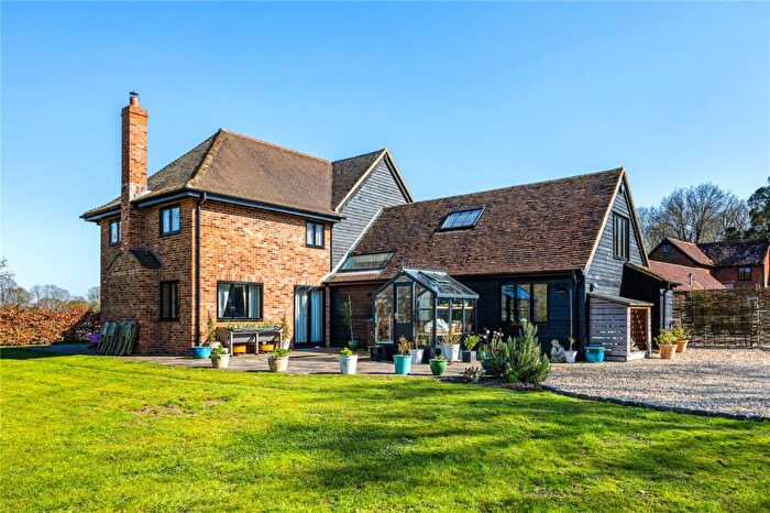 3 Bedroom Detached House For Sale In Coophurst Lane, Ewhurst, Cranleigh, Surrey, GU6