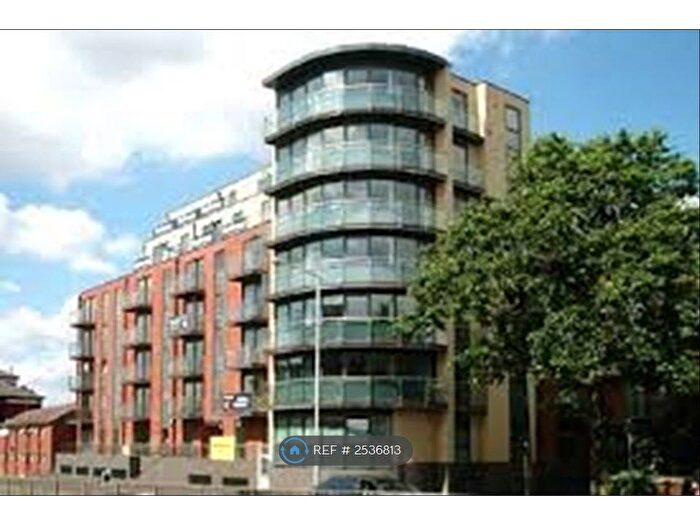 1 Bedroom Flat To Rent In Bath Road, Slough, SL1