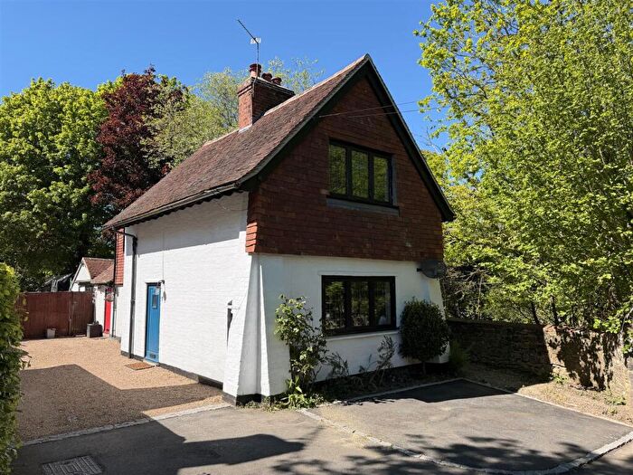 1 Bedroom Detached House To Rent In Ropes Lane, Fernhurst, GU27