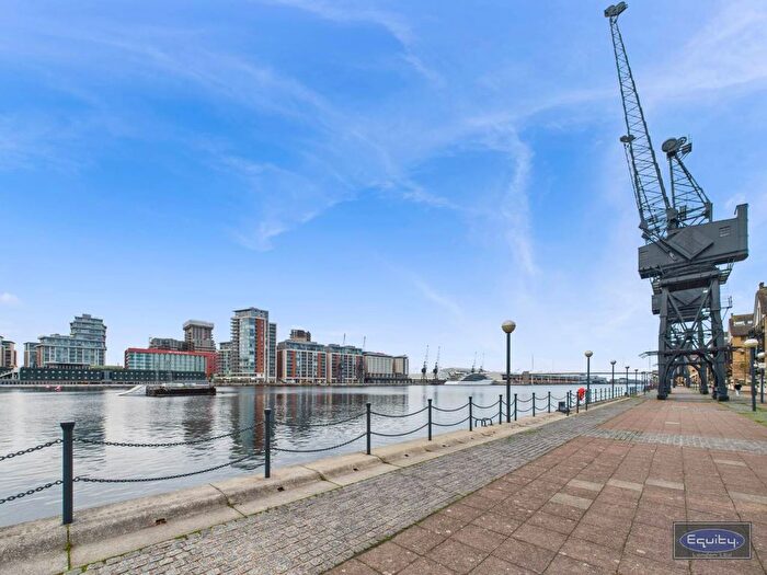 2 Bedroom Flat To Rent In Capulet Mews, Victoria Dock, London, E16