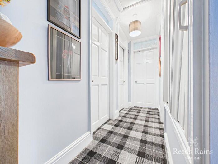 3 Bedroom End Of Terrace House For Sale In Wexford Avenue, Hull, East Riding Of Yorkshire, HU9