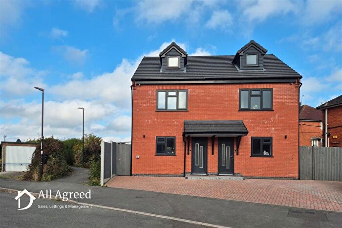 3 Bedroom Semi Detached House To Rent In Quenby Lane, Ripley, DE5