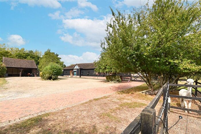 4 Bedroom Detached Bungalow For Sale In Ashwells Road, Pilgrims Hatch, CM15