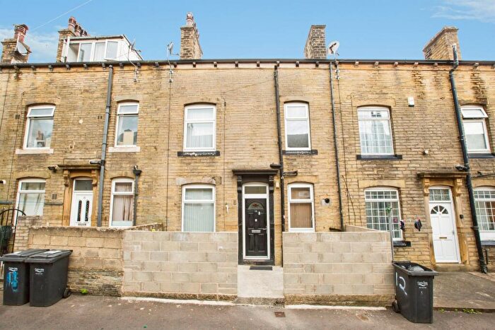 2 Bedroom Terraced House For Sale In Hermon Grove, Halifax, HX1