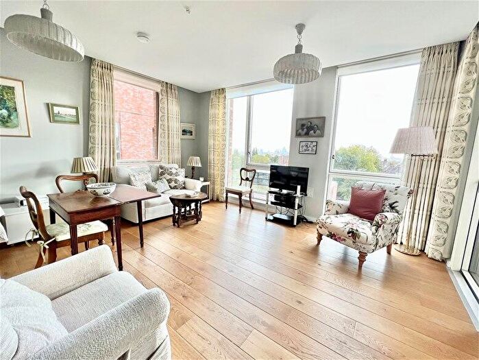1 Bedroom Flat To Rent In Belle Vue, Rowland Hill Street, Belsize Park, NW3