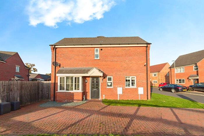2 Bedroom Semi-Detached House For Sale In Hornbeam Close, Ruskington, Sleaford, NG34