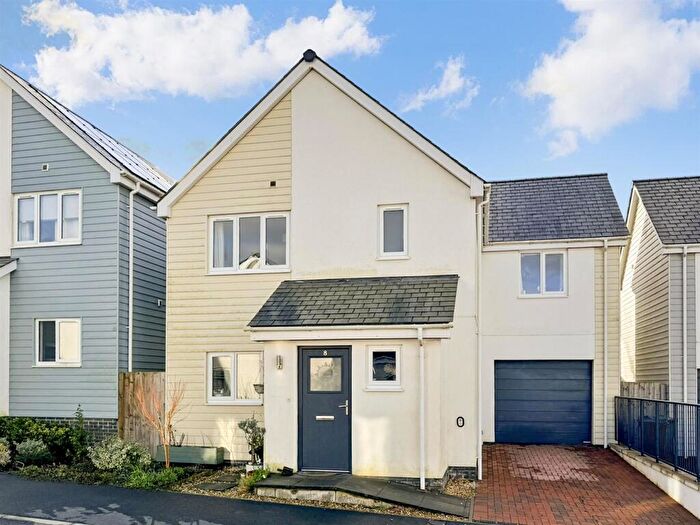 4 Bedroom Detached House For Sale In Garden Green, Barnstaple, EX32