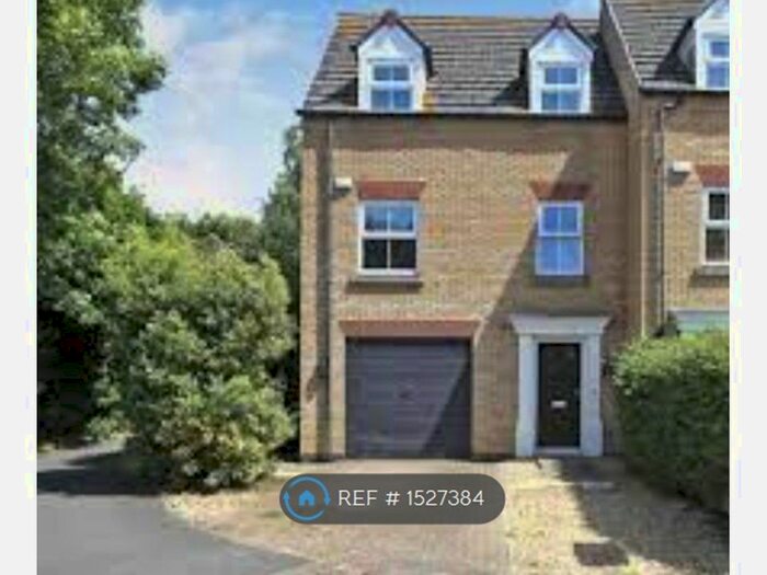 3 Bedroom End Of Terrace House To Rent In Harris Close, Newborough, Peterborough, PE6