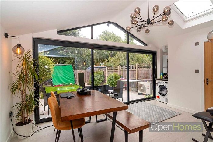 3 Bedroom Terraced House For Sale In Fontwell Close, Harrow, HA3
