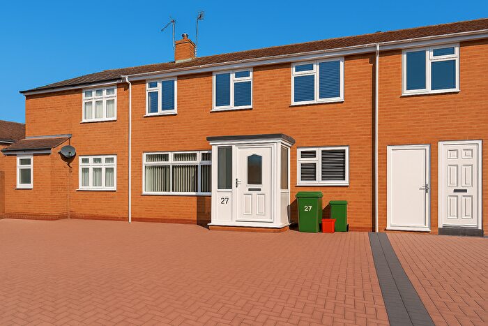 3 Bedroom Terraced House To Rent In Latchetts Shaw, Basildon, SS16