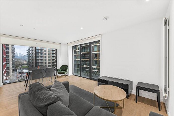 2 Bedroom Apartment To Rent In Fairwater House, Bonnet Street, London, E16