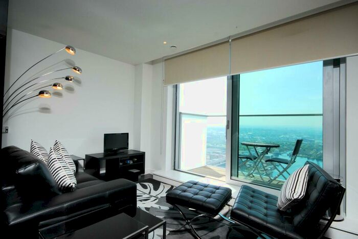 Studio To Rent In Pan Peninsula Square, Canary Wharf, London, E14