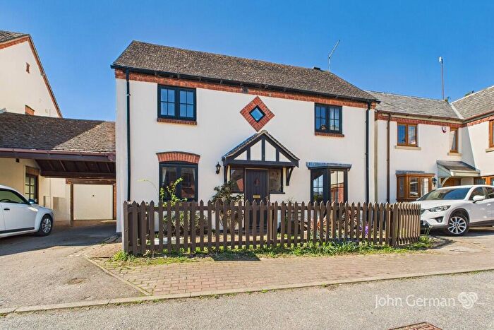 4 Bedroom Detached House For Sale In Castle Court, Thulston, DE72