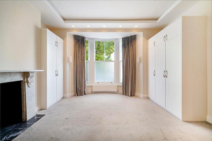 1 Bedroom Flat To Rent In Bolton Road, St John's Wood, NW8